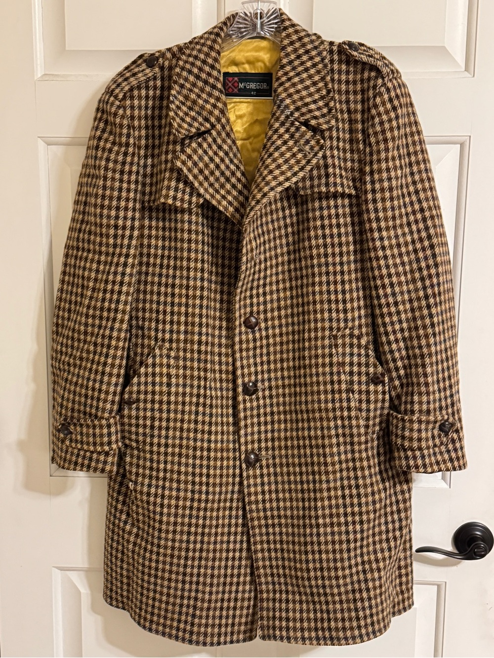 Vintage McGregor Houndstooth Wool Trench Coat Size 42.